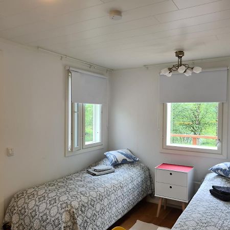 Small Salmon Apartment Utsjoki Ngoại thất bức ảnh